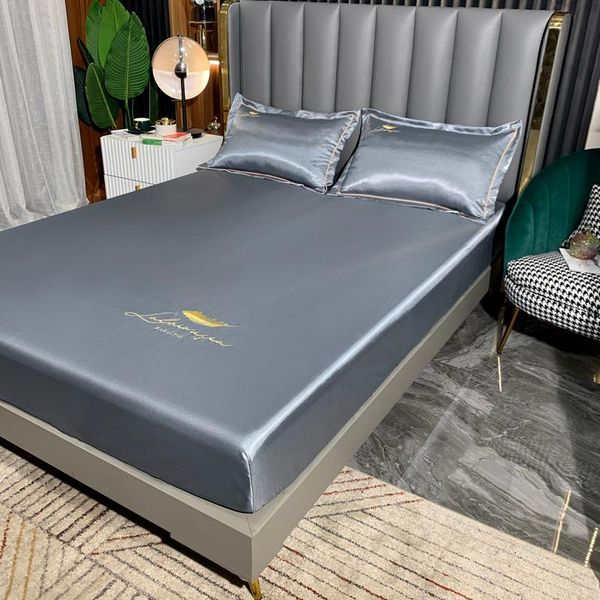sheets & sets 3pcs bedsheet set solid color mattress cover holder elastic band bed and cases 120/150/180x200cm fitted sheet
sheets & sets 3pcs bedsheet set solid color mattress cover holder elastic band bed and cases 120/150/180x200cm fitted sheet