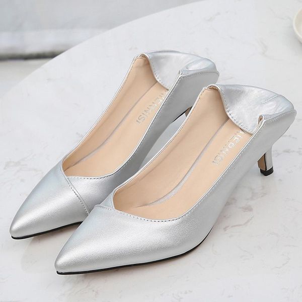 dress shoes pointed high heels pumps low heel 5cm large size european and american style stiletto moccasin women's, Black
dress shoes pointed high heels pumps low heel 5cm large size european and american style stiletto moccasin women's, Black