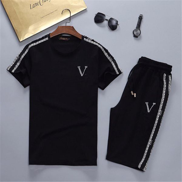 2021 summer new sportswear men's suit multicolor short-sleeved t-shirt + shorts men's two-piece men's sportswear suit, Gray
2021 summer new sportswear men's suit multicolor short-sleeved t-shirt + shorts men's two-piece men's sportswear suit, Gray