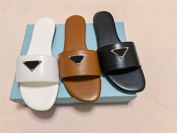 slippers classic flat beach woman summer lady cartoon big head leather l bath fashion women shoes large size 35-41-42, Black
slippers classic flat beach woman summer lady cartoon big head leather l bath fashion women shoes large size 35-41-42, Black