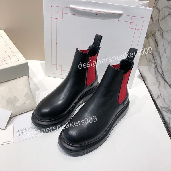 2021 style patent calfskin martin boots womens plaid tweed platform flat ankle boot black white leather lace-up winter shoes 34-41
2021 style patent calfskin martin boots womens plaid tweed platform flat ankle boot black white leather lace-up winter shoes 34-41