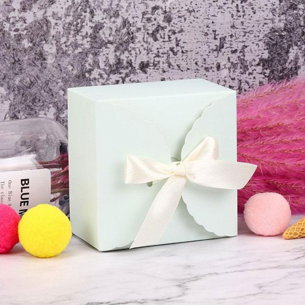 20/50/100pcs cube candy box laciness with ribbon decorating weeding decorations birthday party favors packaging baby shower gift wrap
20/50/100pcs cube candy box laciness with ribbon decorating weeding decorations birthday party favors packaging baby shower gift wrap