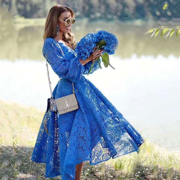 casual dresses 2021 autumn new embroidery hollow water-soluble flower v-neck lantern long sleeve club party lace-up mid-lengt, Black;gray
casual dresses 2021 autumn new embroidery hollow water-soluble flower v-neck lantern long sleeve club party lace-up mid-lengt, Black;gray