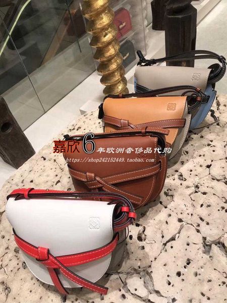 luo yiwei women's gate small triangle saddle stitching bowknot one shoulder messenger bag
luo yiwei women's gate small triangle saddle stitching bowknot one shoulder messenger bag