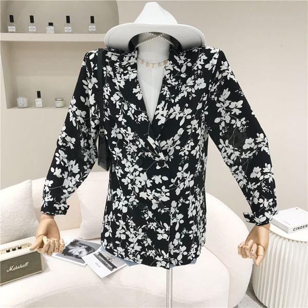 sweaters nicho female design spring summer 2021 floral fashion sleeve bottom shirt, White;black
sweaters nicho female design spring summer 2021 floral fashion sleeve bottom shirt, White;black