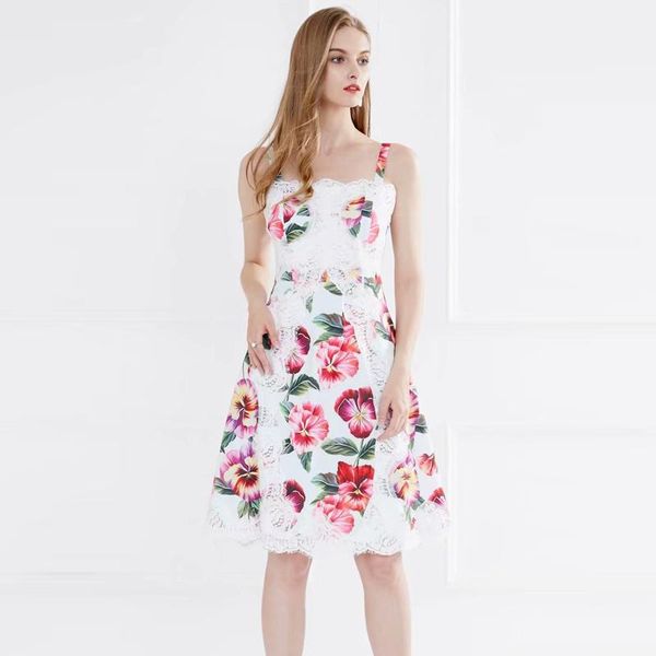 casual dresses quality latest high paris fashion show summer 2021 runway dress women's spaghetti strap lace patchwork floral print, Black;gray
casual dresses quality latest high paris fashion show summer 2021 runway dress women's spaghetti strap lace patchwork floral print, Black;gray