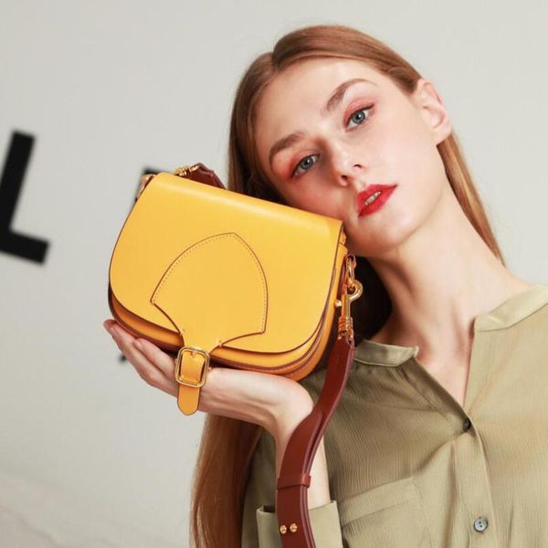 evening bags 2021 genuine leather fashion wide strap women shoulder designer mini crossbody handbags
evening bags 2021 genuine leather fashion wide strap women shoulder designer mini crossbody handbags
