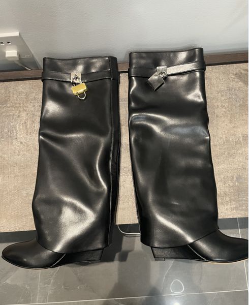 40% discount ace brand knee high boots for women fashion leather shark buckle designer warm winter dropship cowskin factory size 35-42 origi, Black
40% discount ace brand knee high boots for women fashion leather shark buckle designer warm winter dropship cowskin factory size 35-42 origi, Black