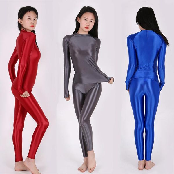 yoga outfit 2021 suit oily pants+ silky shiny workout clothes for women high elastic plus size gym clothing set
yoga outfit 2021 suit oily pants+ silky shiny workout clothes for women high elastic plus size gym clothing set