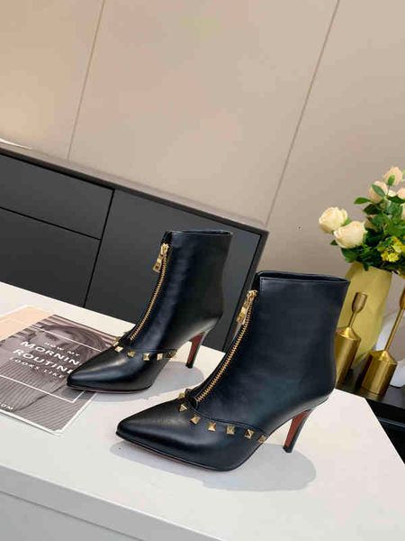 boots rivet high heel martin boots autumn and winter thick women's shoes desert bootss 100% genuine leather zipper letters fashion ladi, Black
boots rivet high heel martin boots autumn and winter thick women's shoes desert bootss 100% genuine leather zipper letters fashion ladi, Black