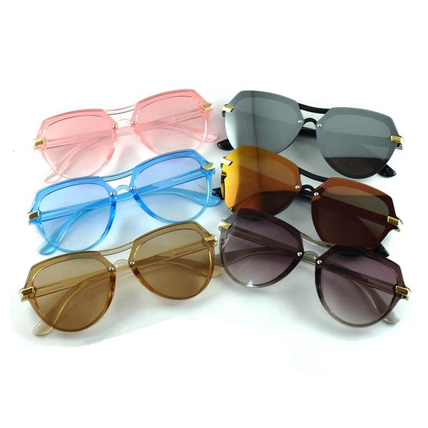 kids pilot sunglasses oversize lenses front of the frame fashion design eyewear cool glasses for boy and girl, White;black
kids pilot sunglasses oversize lenses front of the frame fashion design eyewear cool glasses for boy and girl, White;black