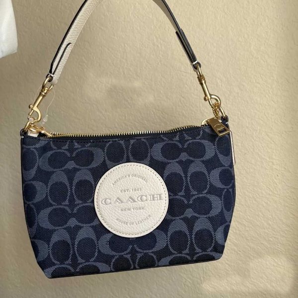 new color dempsey underarm bag single shoulder half moon leather splicing denim women's bag messenger szlyzly zly
new color dempsey underarm bag single shoulder half moon leather splicing denim women's bag messenger szlyzly zly