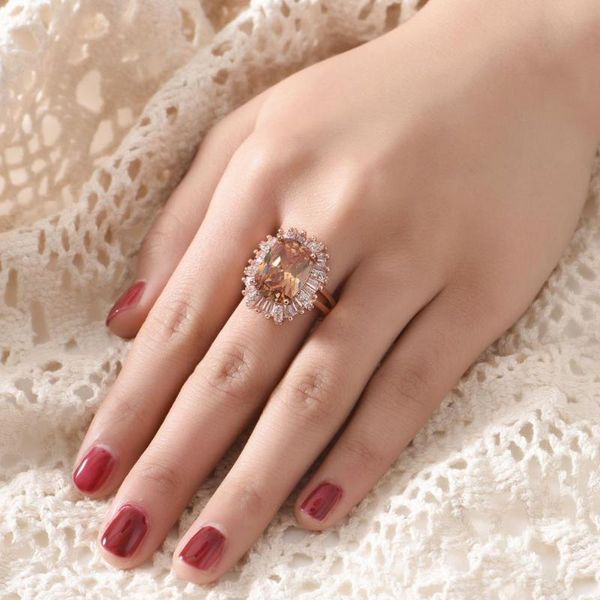 crystal rings rose gold color champagnetrendy classical ring jewelry wholesale for women female gift drop cluster, Golden;silver
crystal rings rose gold color champagnetrendy classical ring jewelry wholesale for women female gift drop cluster, Golden;silver