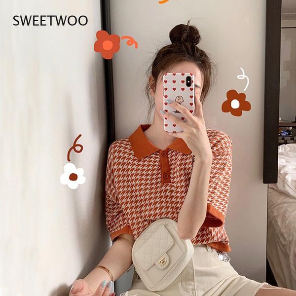 women's t-shirt 2021 summer short-sleeved women retro short orange blue plaid sweater lapel pullover top, White
women's t-shirt 2021 summer short-sleeved women retro short orange blue plaid sweater lapel pullover top, White