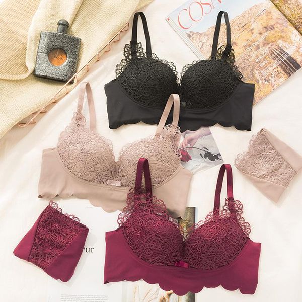 bras sets wasteheart winter women fashion lingerie set lace cotton panties push up underwire bra underwear a b and panty, Red;black 
bras sets wasteheart winter women fashion lingerie set lace cotton panties push up underwire bra underwear a b and panty, Red;black