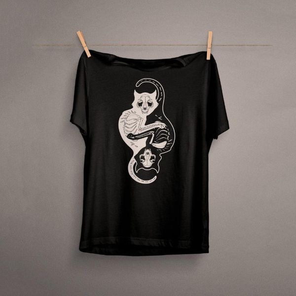 women's t-shirt cats bones halloween clothing cat skeleton shirt goth tshirt creepy cute gothic t shirts aesthetic harajuku, White
women's t-shirt cats bones halloween clothing cat skeleton shirt goth tshirt creepy cute gothic t shirts aesthetic harajuku, White