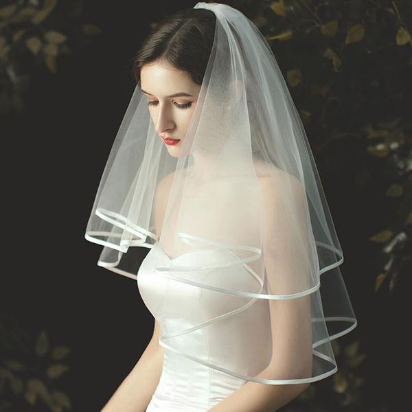 bridal veils 2021 women short wedding veil 2 layers satin edge tulle with comb marriage accessories, Black
bridal veils 2021 women short wedding veil 2 layers satin edge tulle with comb marriage accessories, Black