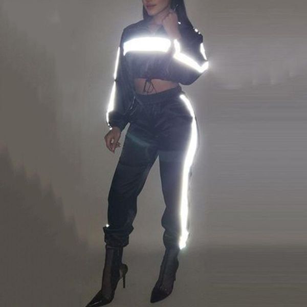 two piece dress sets 2021 fashion reflective shiny long sleeve crop +sports pant set nightclub female casual sweatshirt suit, White
two piece dress sets 2021 fashion reflective shiny long sleeve crop +sports pant set nightclub female casual sweatshirt suit, White