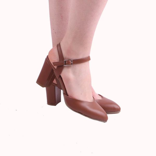 dress shoes for women with short heels party ladies and sandals woman 2021 summer faux leather tan, Black
dress shoes for women with short heels party ladies and sandals woman 2021 summer faux leather tan, Black