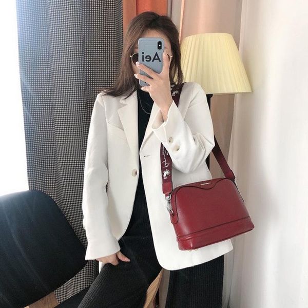 evening bags 2021 design leather large capacity crossbody bag fashion messenger multifunctional single shoulder for women
evening bags 2021 design leather large capacity crossbody bag fashion messenger multifunctional single shoulder for women