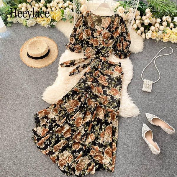 women's tracksuits boho holiday beach suit v-neck chiffon puff sleeve blouse + fashionable chic elegant skirt 2021 summer two-piece set, Gray
women's tracksuits boho holiday beach suit v-neck chiffon puff sleeve blouse + fashionable chic elegant skirt 2021 summer two-piece set, Gray