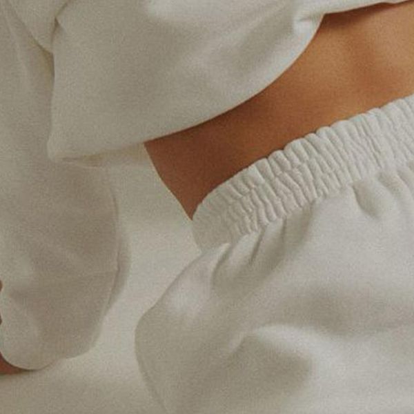 elastic high waist solid womens shorts color summer casual soft breathable simple style fitting wild for daily homewear, White;black
elastic high waist solid womens shorts color summer casual soft breathable simple style fitting wild for daily homewear, White;black
