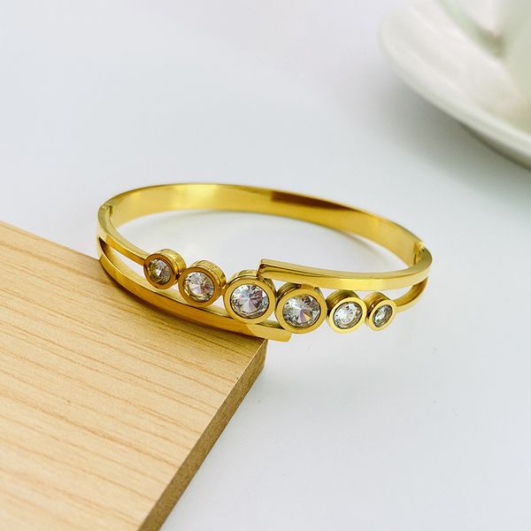 fashion design gold titanium steel zirconia bangle bracelet america europe popular jewelry, Black
fashion design gold titanium steel zirconia bangle bracelet america europe popular jewelry, Black