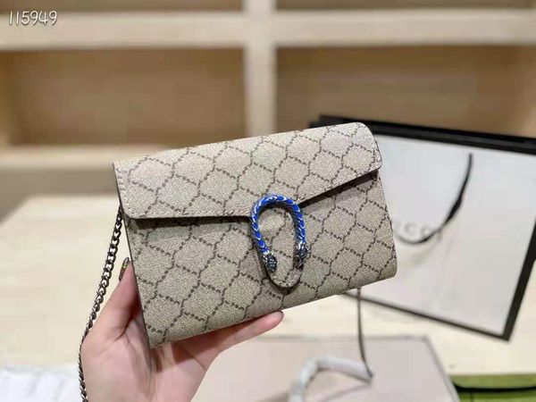new designer fashion leather shoulder bag women's purse classic letter fashion purse chain bag
new designer fashion leather shoulder bag women's purse classic letter fashion purse chain bag