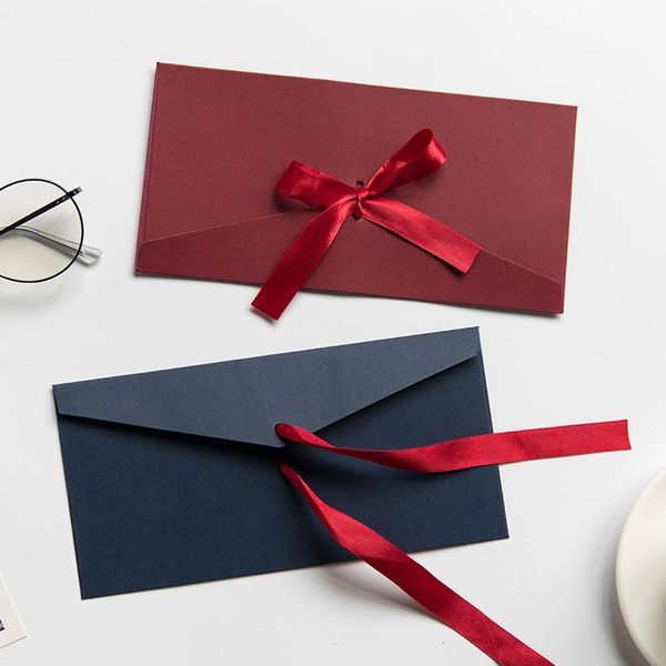 10pcs/lot vintage 150g blank kraft paper diy multifunction envelope ribbon postcard box package drop packing bags
10pcs/lot vintage 150g blank kraft paper diy multifunction envelope ribbon postcard box package drop packing bags