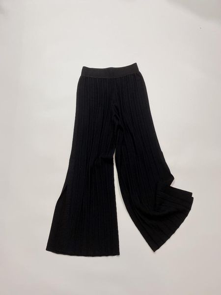 women's pants & capris 2021 latest vents of wool knitted 0810, Black;white
women's pants & capris 2021 latest vents of wool knitted 0810, Black;white