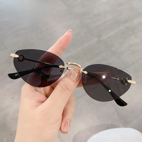 sunglasses cat eye goggle uv400 for women fashion designer driving rimless sun glasses 2022 shades vintage luxury, White;black
sunglasses cat eye goggle uv400 for women fashion designer driving rimless sun glasses 2022 shades vintage luxury, White;black