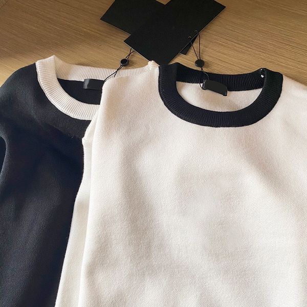 21 winter new xiangjia sweater women's small xiangfeng middle ancient knitted sweater color matching commuting 122109, White;black
21 winter new xiangjia sweater women's small xiangfeng middle ancient knitted sweater color matching commuting 122109, White;black