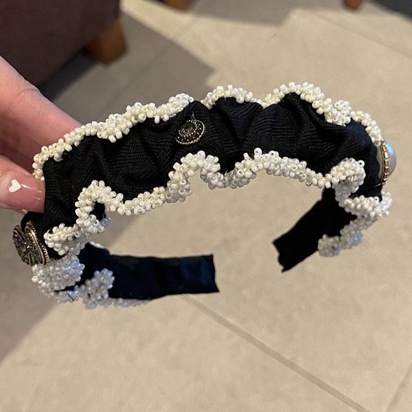 style small fragrance bead edge hairband female sweet going out net red headband simple forest shampoo hairpin, Black;brown 
style small fragrance bead edge hairband female sweet going out net red headband simple forest shampoo hairpin, Black;brown