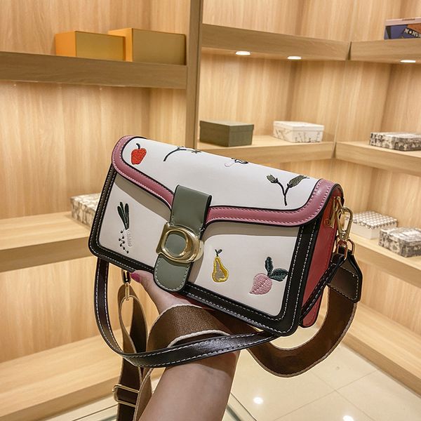 design bag summer girl fresh fashion embroidery embossing design trend literature and art one shoulder messenger bag foreign style small
design bag summer girl fresh fashion embroidery embossing design trend literature and art one shoulder messenger bag foreign style small