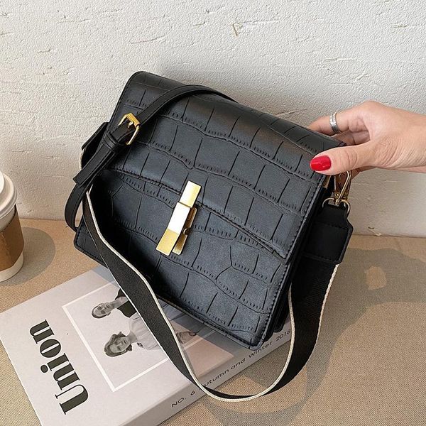 cross body stone pattern pu leather crossbody bags for women 2021 fashion shoulder handbags women's travel trending hand bag
cross body stone pattern pu leather crossbody bags for women 2021 fashion shoulder handbags women's travel trending hand bag