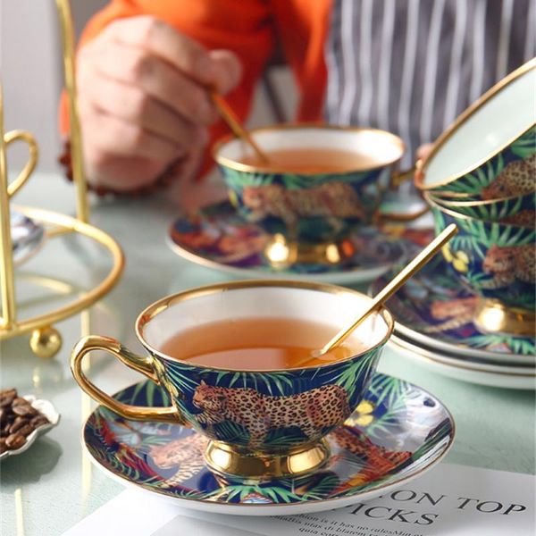 europe bone china coffee cup set forest cheetah animal espresso afternoon tea drink ware luxury home decoration accessories cups & saucers
europe bone china coffee cup set forest cheetah animal espresso afternoon tea drink ware luxury home decoration accessories cups & saucers