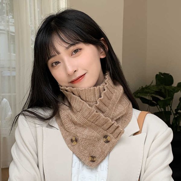 super beautiful ins style knitted button autumn and winter couple student korean scarf warm solid color bib, Blue;gray
super beautiful ins style knitted button autumn and winter couple student korean scarf warm solid color bib, Blue;gray