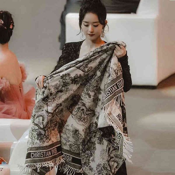 70% off design 2021 liying's same ink painting shawl core wool national style scarf warm common long and versatile bib, Blue;gray
70% off design 2021 liying's same ink painting shawl core wool national style scarf warm common long and versatile bib, Blue;gray