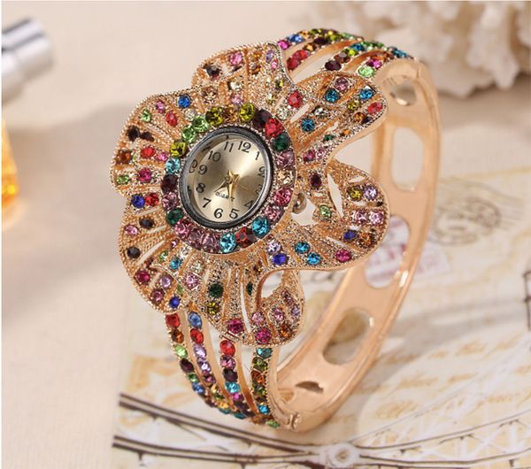 trendy ins luxurious women's quartz watches luminous diamond flower alloy steel band wristwatch lady student bracelet, Slivery;brown
trendy ins luxurious women's quartz watches luminous diamond flower alloy steel band wristwatch lady student bracelet, Slivery;brown