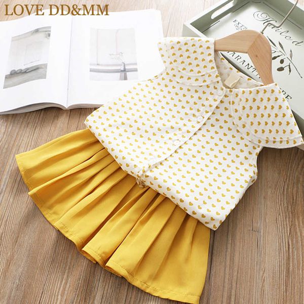 love dd&mm girls sets summer children's wear girls love double-layer large lapel shirt + pleated skirt two-piece suit 210715, White
love dd&mm girls sets summer children's wear girls love double-layer large lapel shirt + pleated skirt two-piece suit 210715, White