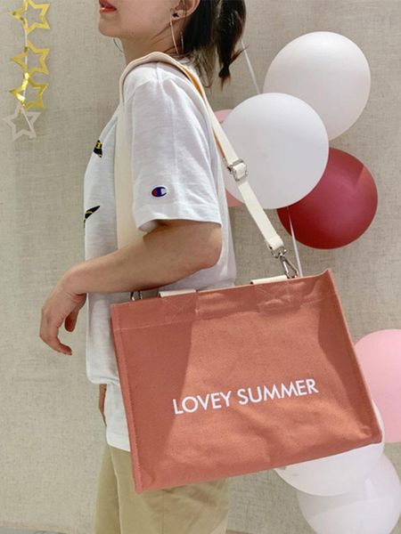 evening bags japanese simple canvas one-shoulder messenger bag casual large-capacity shopping tote handbag
evening bags japanese simple canvas one-shoulder messenger bag casual large-capacity shopping tote handbag