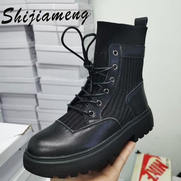 boots women's 2021 autumn thick bottom flying short leather breathable natural roll, Black
boots women's 2021 autumn thick bottom flying short leather breathable natural roll, Black