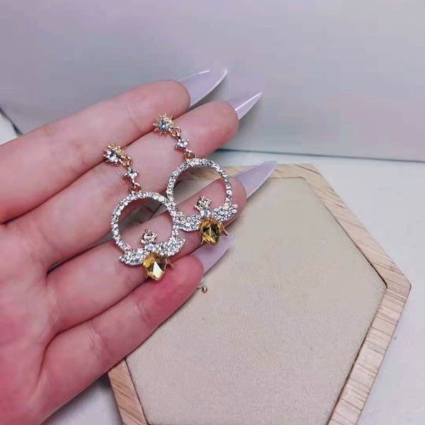 70% off s925 silver needle new bee earrings korean temperament full diamond elegant chaowang red cold wind girl
70% off s925 silver needle new bee earrings korean temperament full diamond elegant chaowang red cold wind girl