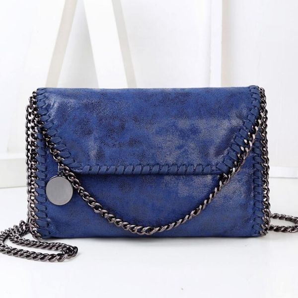 factory wholesale women bag simple atmosphere washed leather handbag personality solid color elegant shoulder bags street trend hand knittin, Black;red
factory wholesale women bag simple atmosphere washed leather handbag personality solid color elegant shoulder bags street trend hand knittin, Black;red