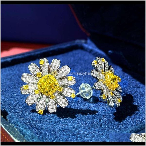 charm jewelryhbp luxury 925 sterling sier diamond womens zircon fashion versatile gold flower daisy earrings drop delivery 2021 dysto, Golden
charm jewelryhbp luxury 925 sterling sier diamond womens zircon fashion versatile gold flower daisy earrings drop delivery 2021 dysto, Golden