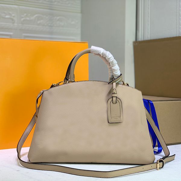 ladies fashion trend simple bag portable large capacity one shoulder all-match holiday couple gift
ladies fashion trend simple bag portable large capacity one shoulder all-match holiday couple gift