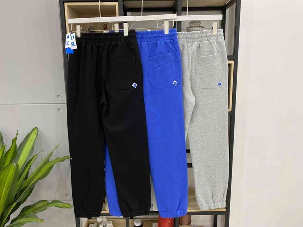 women's pants & capris 2021 adhesive error tore the pants of women high-quality men lacerated adhere sweat several pockets sign, Black;white
women's pants & capris 2021 adhesive error tore the pants of women high-quality men lacerated adhere sweat several pockets sign, Black;white