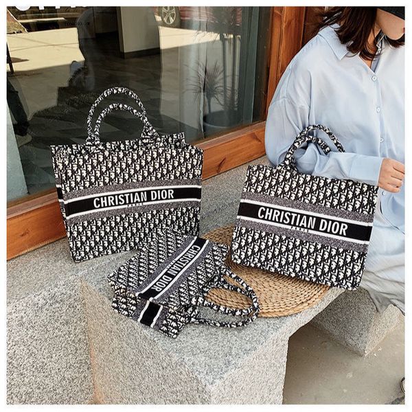 bag women embroidered shopping bag star net red same fashion versatile portable shoulder luxuryss designerss yw wiof
bag women embroidered shopping bag star net red same fashion versatile portable shoulder luxuryss designerss yw wiof
