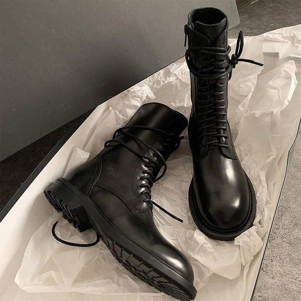 boots handsome female locomotive style british flat black mid-tube net red side zipper
boots handsome female locomotive style british flat black mid-tube net red side zipper