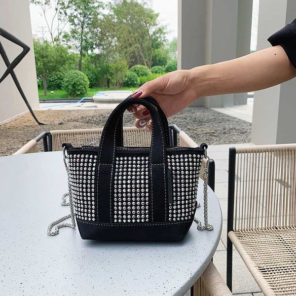 bag women 2021 king trend women's bag diagonal cross underarm net red small tot rhinestone
bag women 2021 king trend women's bag diagonal cross underarm net red small tot rhinestone